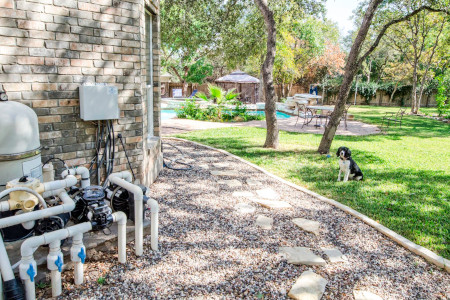 image of pool heater with connected gas lines